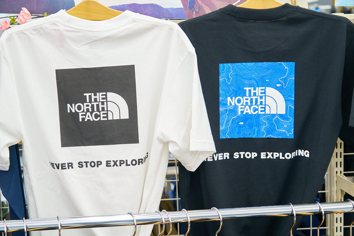 TNF Tシャツ1